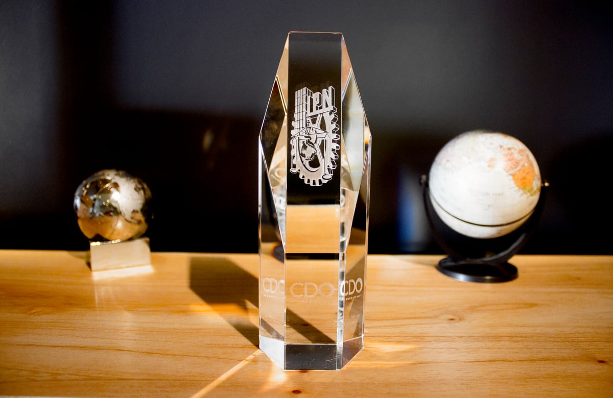 TROFEO CRISTAL AAEDRA